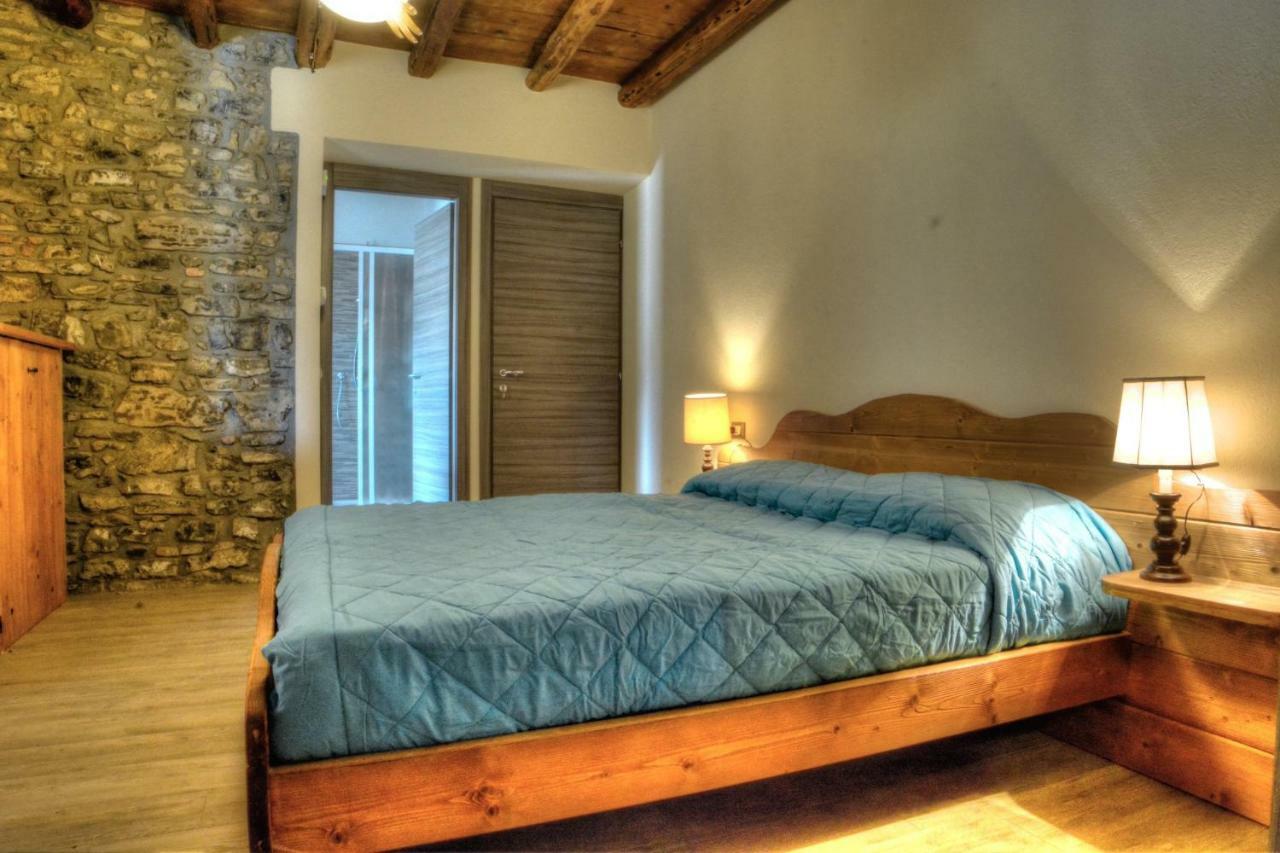 Cascina Del Sole Villa Asso Kültér fotó